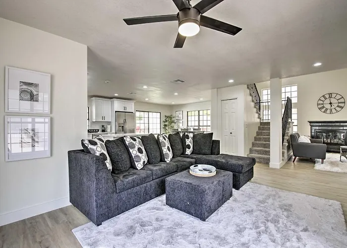 Hot Tub! Family-friendly Home, 8 Mi To Westgate Holiday home *