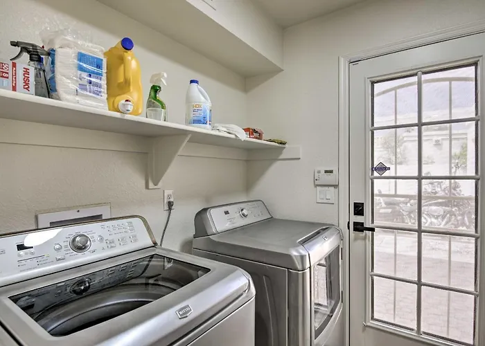 Hot Tub! Family-friendly Home, 8 Mi To Westgate Glendale
